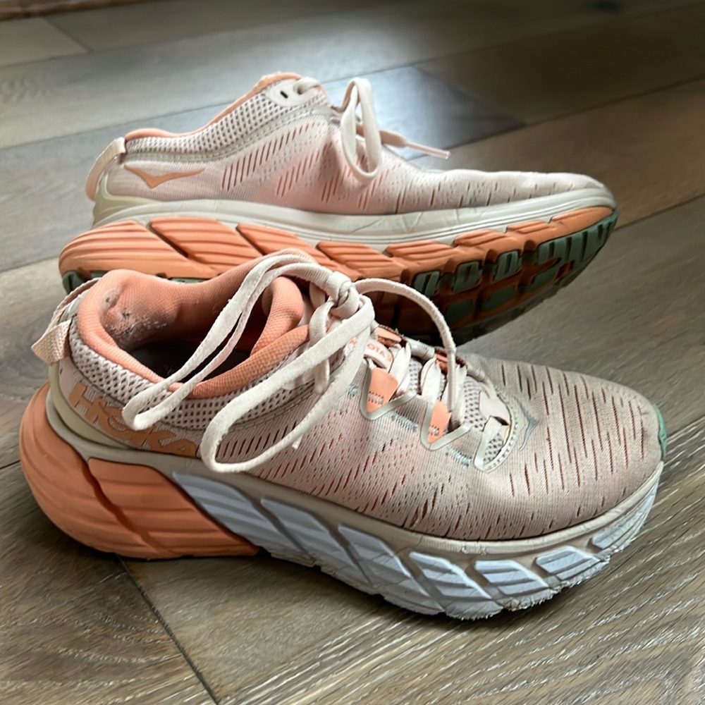 Hoka Size 6